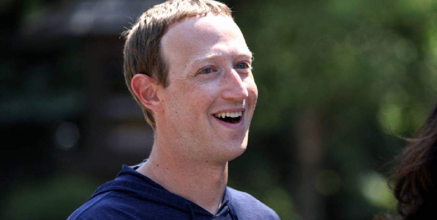 Mark Zuckerberg presenta su hija en redes sociales