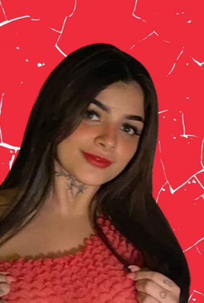 Facebook | Karely Ruiz se viraliza por albur en sensuales fotografías: "la de rojo me la…"
